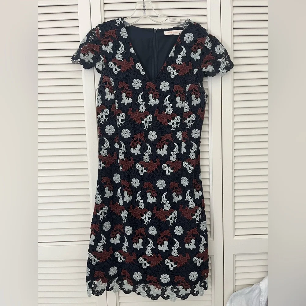 Tory Burch lace dress size 6